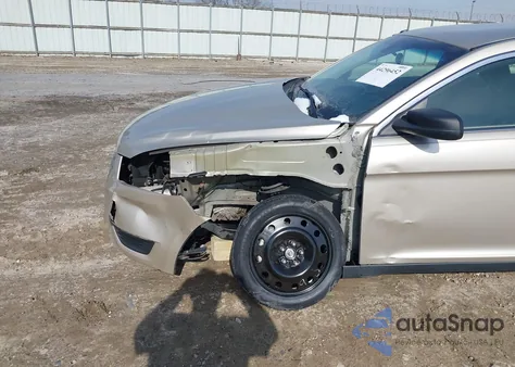 2017 Ford Taurus Se z USA, uszkodzony, nr VIN 1FAHP2D80HG142724